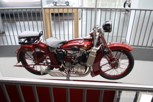 moto-audi020