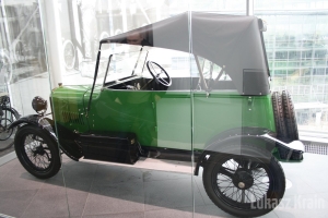 moto-audi042
