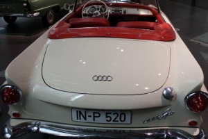 moto-audi089