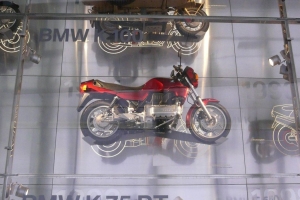 moto-bmw044
