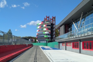 PXL_20251024_110942998