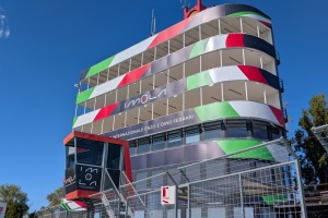 PXL_20251024_112430304